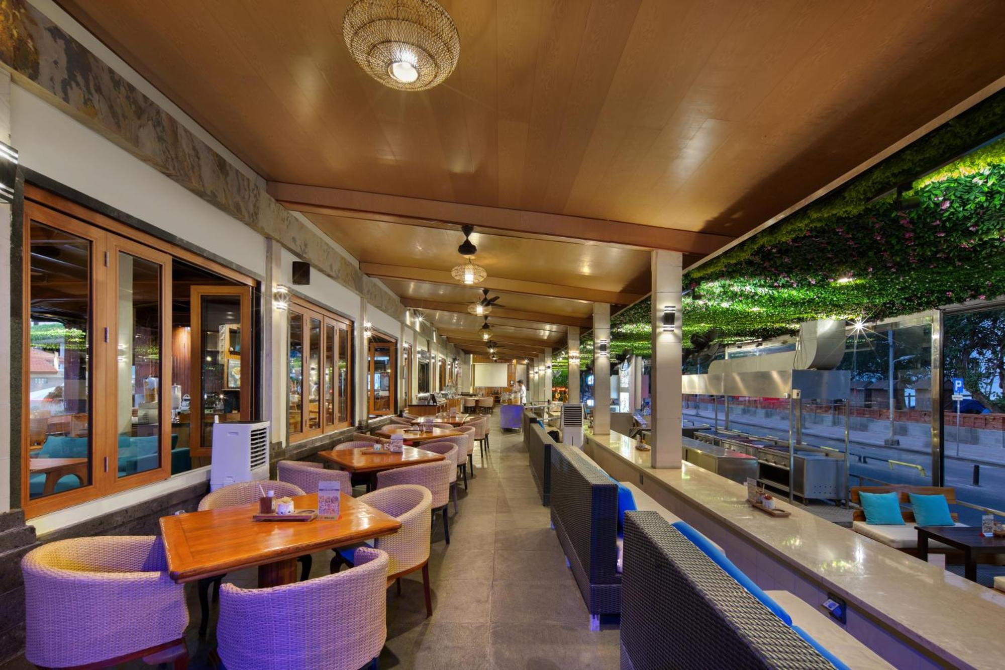 Grand Istana Rama Resort Kuta Lombok